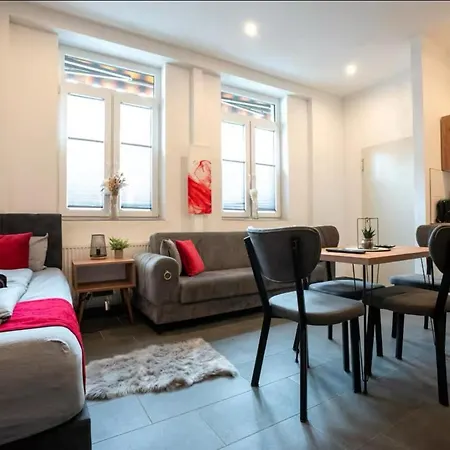 Livemore24 - 1 In Hoch Wlan - Smart-tv - 24-7 Check-in Und Kueche Apartmán Recklinghausen