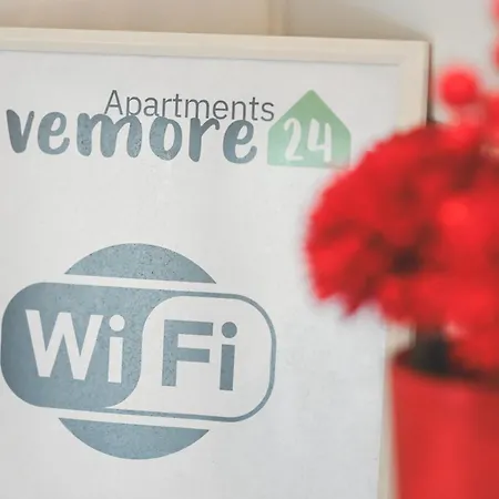 Livemore24 - 1 In Hoch Wlan - Smart-tv - 24-7 Check-in Und Kueche Apartmán Recklinghausen