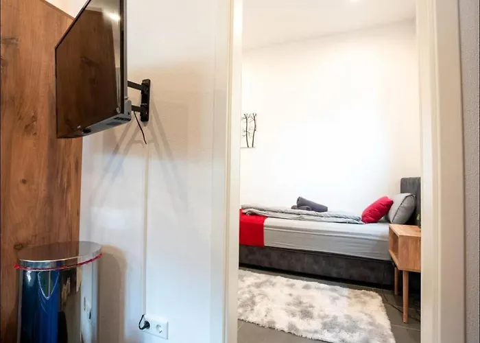 Livemore24 - 1 In Hoch