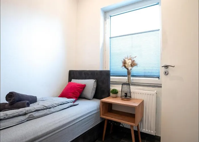 Livemore24 - 1 In Hoch *